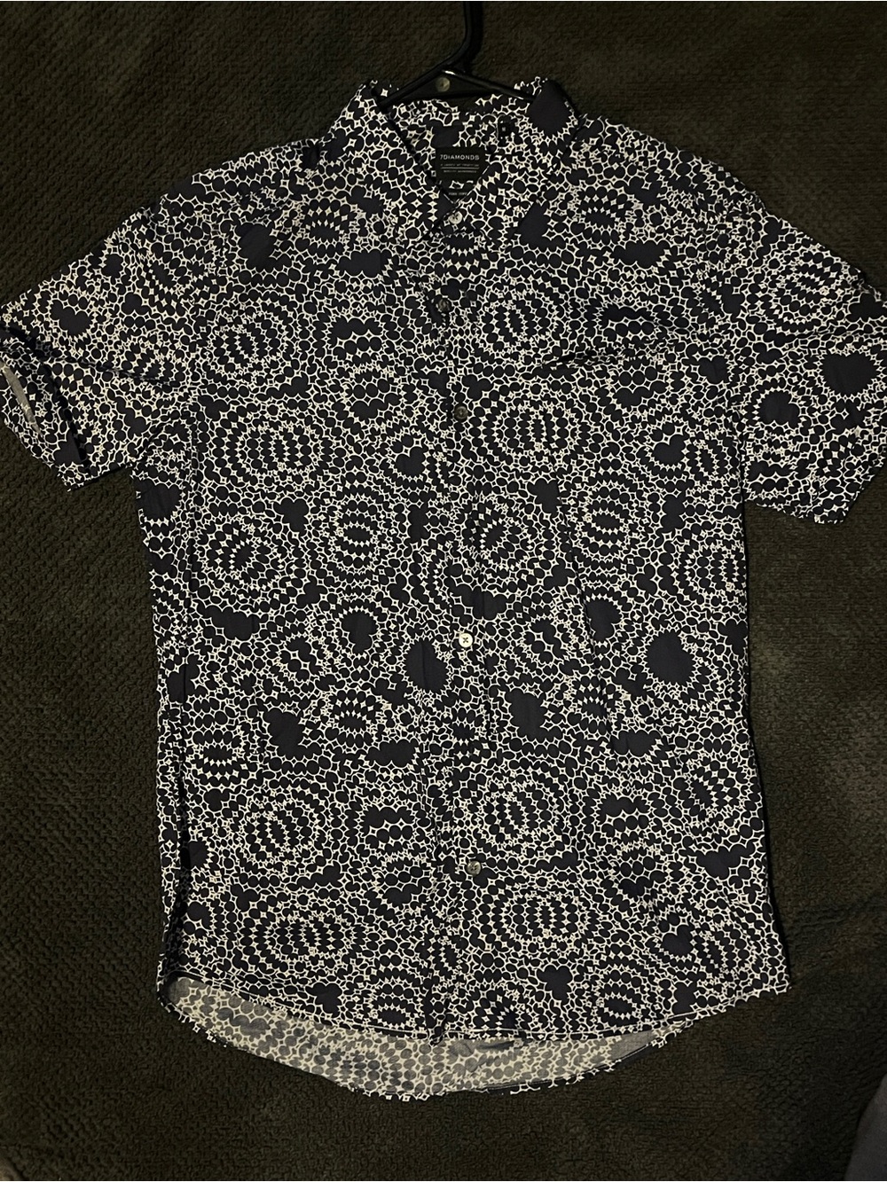 7 Diamonds Navy & White Short-Sleeve Button-Down Shirt